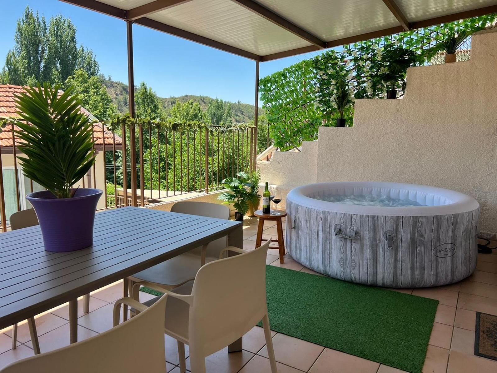 Holiday home Hubstay - Hillside In Platres